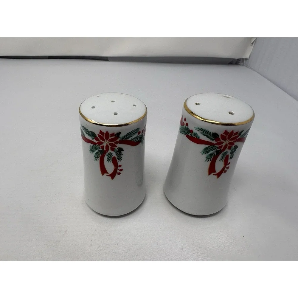 Vintage Elegant Christmas Poinsettia & Ribbons Ceramic Salt & Pepper Shakers